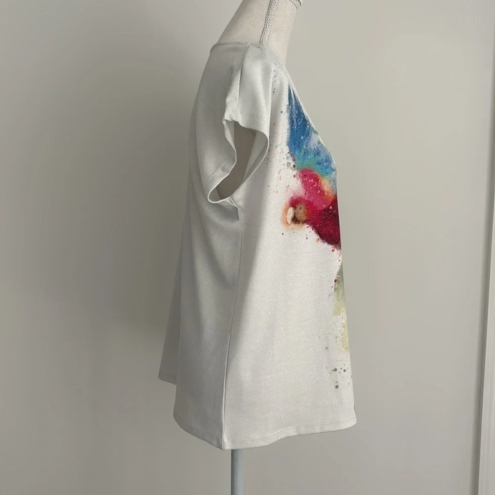 NWT Colorful Parrot Graphic T-Shirt - Picture 3 of 8